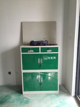 港利D2
